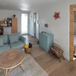 1 Bedroom Gorgeous In