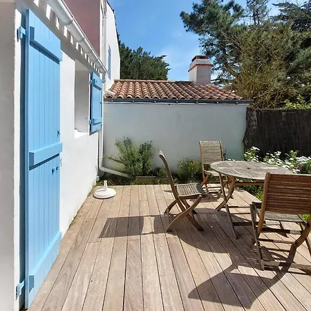 1 Bedroom Cozy In 度假居